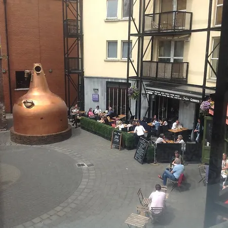 Whiskey Corner - City Center + Parking